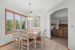 11131 Waters Edge Dr, Orland Park, IL 60467 - Photo 8
