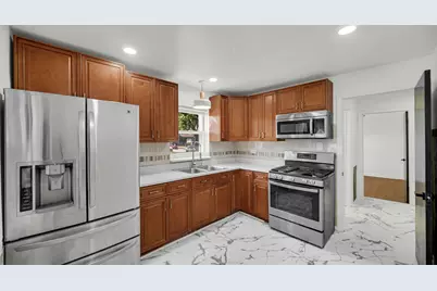 8459 S Elizabeth Street, Chicago, IL 60620 - Photo 6