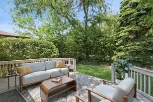 2214 Hamilton Ln, Darien, IL 60561 - Photo 22
