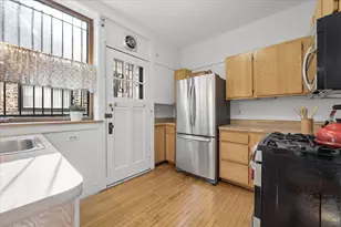 5800 S Blackstone Ave, Chicago, IL 60637 - Photo 12