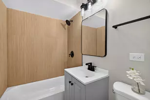 145 Walton St, Barrington, IL 60010 - Photo 18