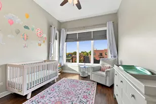 2041 W Division St, Chicago, IL 60622 - Photo 14