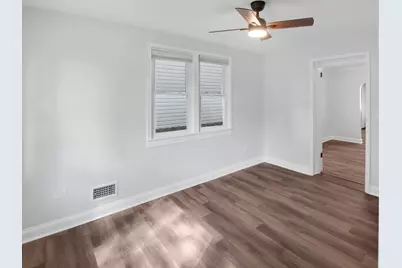 605 E 88th Place, Chicago, IL 60619 - Photo 20