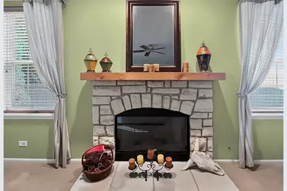 806 Baden Avenue, Oswego, IL 60543 - Photo 14