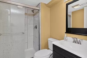 806 Baden Ave, Oswego, IL 60543 - Photo 32