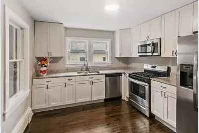 10104 S Kildare Avenue, Oak Lawn, IL 60453 - Photo 4