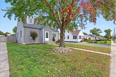 542 Renrose Avenue, Loves Park, IL 61111 - Photo 2