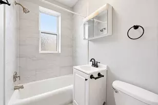 6912 N Ashland Blvd, Chicago, IL 60626 - Photo 4