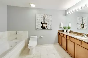 4846 N Clark St, Chicago, IL 60640 - Photo 26