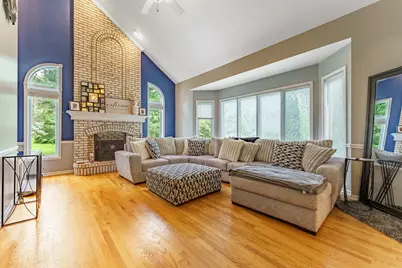 926 Edgewood Drive, Sugar Grove, IL 60554 - Photo 6