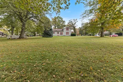704 W Grant Highway, Marengo, IL 60152 - Photo 8