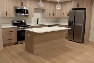 375 W Winchester Rd, Libertyville, IL 60048 - Photo 6