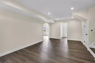 17061 Evans Dr, South Holland, IL 60473 - Photo 12