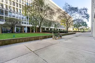 1400 E 55th St, Chicago, IL 60637 - Photo 18