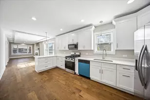 9240 S Greenwood Ave, Chicago, IL 60619 - Photo 6