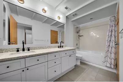 2333 W St. Paul Avenue #202, Chicago, IL 60647 - Photo 10