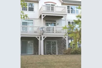 322 Bay Tree Circle, Vernon Hills, IL 60061 - Photo 2
