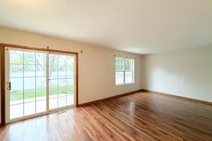 1069 Lincoln Dr, Manteno, IL 60950 - Photo 10