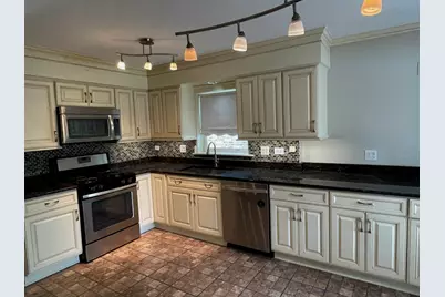 569 W Crockett Avenue, Elmhurst, IL 60126 - Photo 8