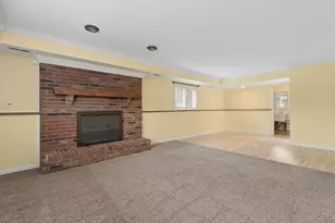 6148 La Grande Ct, Oak Forest, IL 60452 - Photo 18