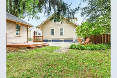 115 N Bailey Avenue, Freeport, IL 61032 - Photo 32