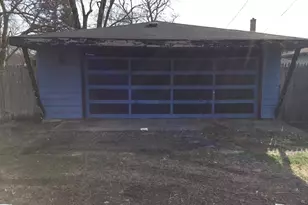 13924 S Michigan Ave, Riverdale, IL 60827 - Photo 16