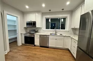 9412 S Hoyne Ave, Chicago, IL 60643 - Photo 4