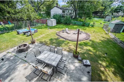 2905 Edgewood Parkway, Woodridge, IL 60517 - Photo 20