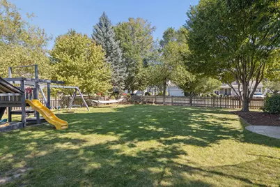 2224 Beaumont Court, Aurora, IL 60502 - Photo 32
