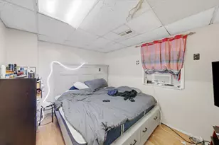 6438 N Mozart St, Chicago, IL 60645 - Photo 4