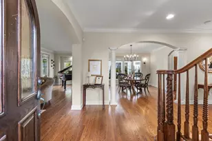 706 N Ellsworth St, Naperville, IL 60563 - Photo 6
