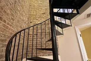 3722 W School St, Chicago, IL 60618 - Photo 18
