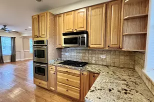 3722 W School St, Chicago, IL 60618 - Photo 10