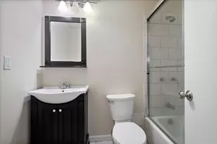 6833 N Kedzie Ave, Chicago, IL 60645 - Photo 8