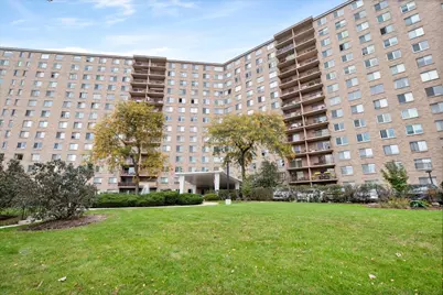 6833 N Kedzie Avenue #809, Chicago, IL 60645 - Photo 2