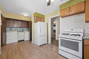 2921 S 10th Ave, Broadview, IL 60155 - Photo 6