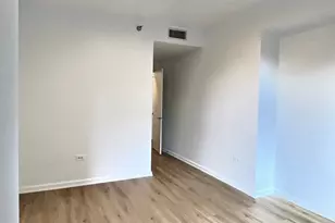 160 E Illinois St, Chicago, IL 60611 - Photo 6