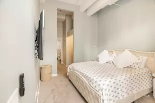 333 W Hubbard St, Chicago, IL 60654 - Photo 8