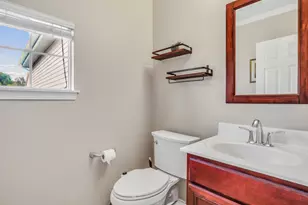 1999 S Jonathan Dr, Round Lake, IL 60073 - Photo 20