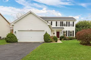 1999 S Jonathan Dr, Round Lake, IL 60073 - Photo 1