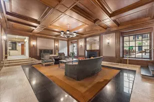 3100 N Sheridan Rd, Chicago, IL 60657 - Photo 2