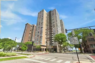 6301 N Sheridan Rd, Chicago, IL 60660 - Photo 1