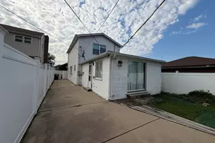 4115 Wesley Terrace, Schiller Park, IL 60176 - Photo 32
