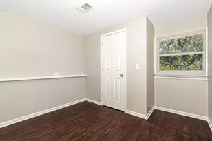 3510 Chestnut Dr, Hazel Crest, IL 60429 - Photo 16
