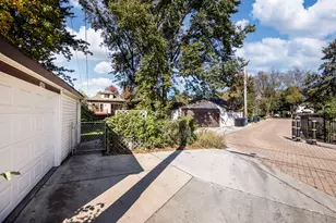 5685 N New Hampshire Ave, Chicago, IL 60631 - Photo 26