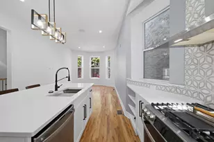 2825 W Walnut St, Chicago, IL 60612 - Photo 14