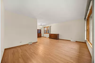 3927 N Pontiac Avenue, Chicago, IL 60634 - Photo 2