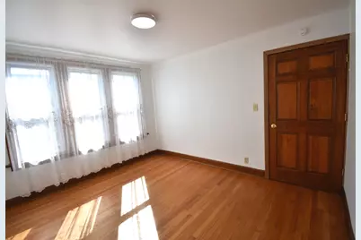 2918 N 74th Avenue, Elmwood Park, IL 60707 - Photo 16
