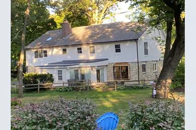 10 Hathaway Crest, Sugar Grove, IL 60554 - Photo 2