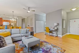 1942 S Prairie St, Chicago, IL 60616 - Photo 4